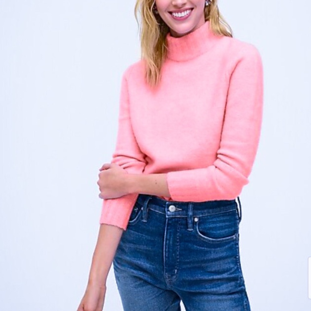 J. Crew *NEW W/ TAGS* mock neck in super soft yarn